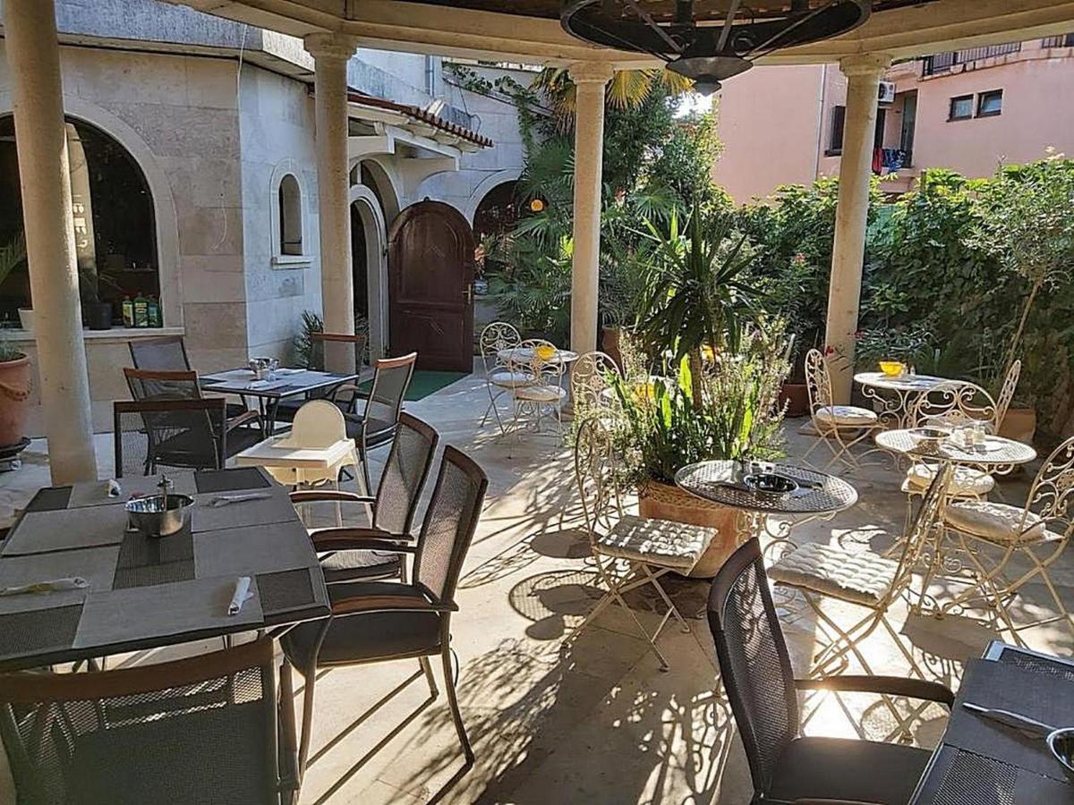Rooms And Apartments Palma B&B Медулин Экстерьер фото