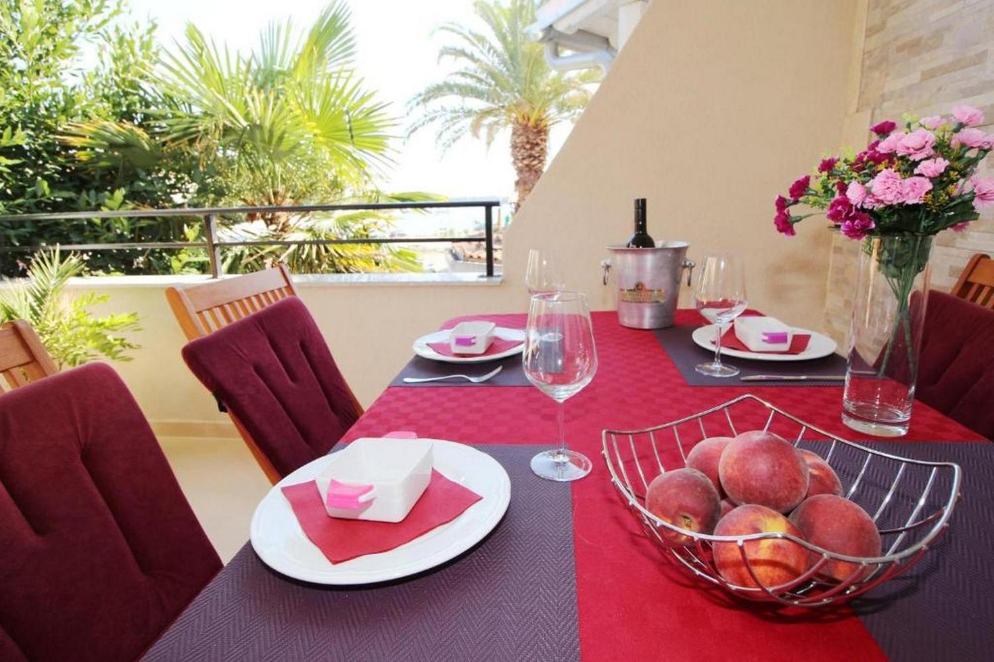 Rooms And Apartments Palma B&B Медулин Экстерьер фото